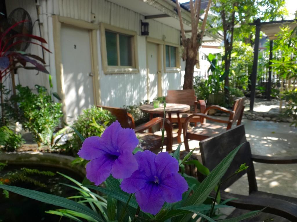 Stay With Me Guest House Chiang Mai Dış mekan fotoğraf