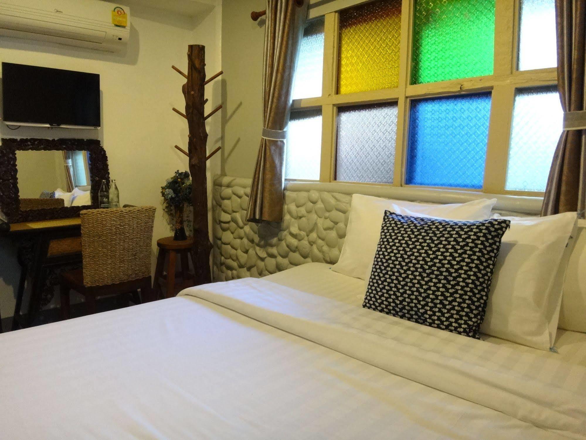 Stay With Me Guest House Chiang Mai Dış mekan fotoğraf