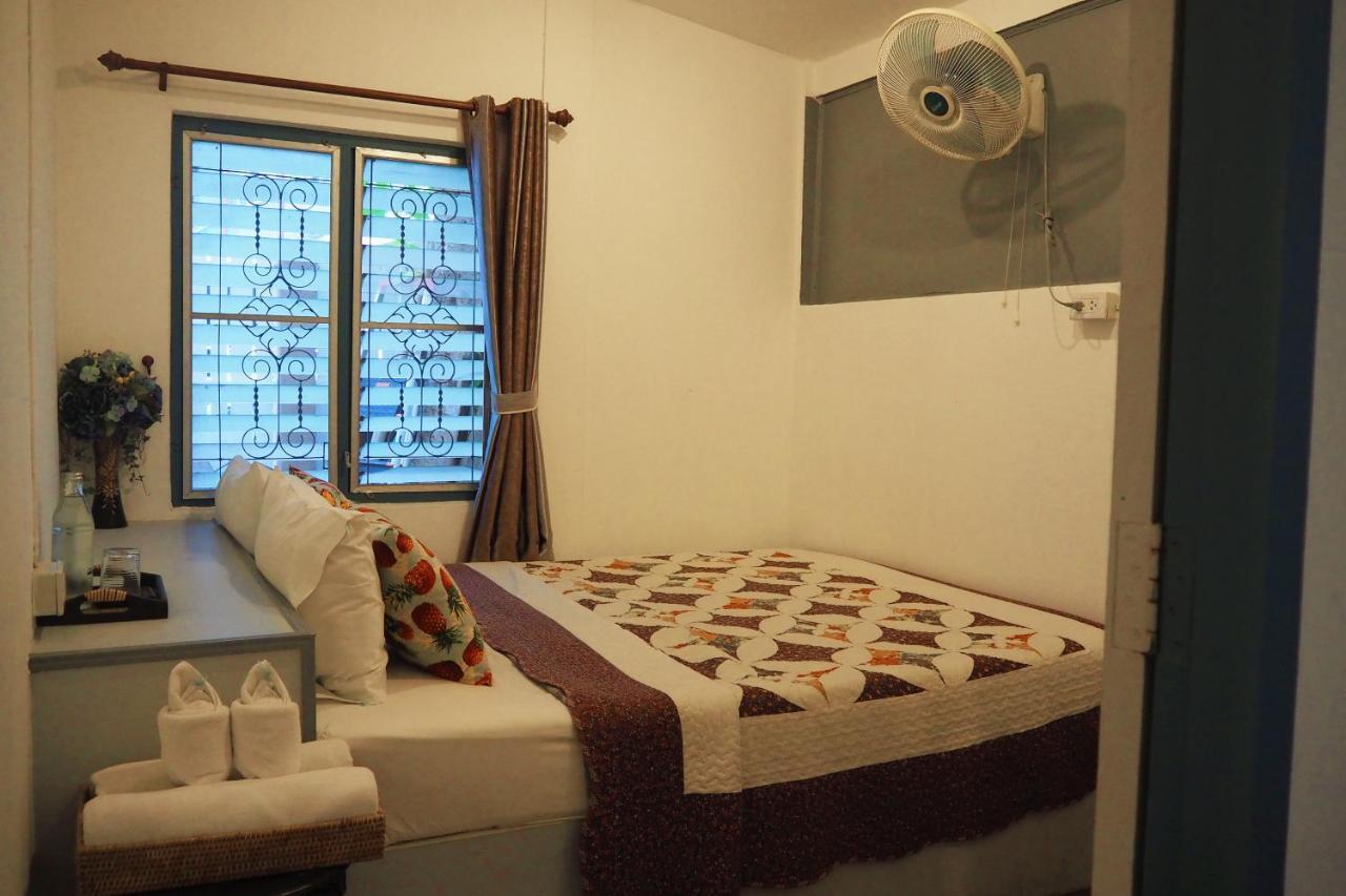 Stay With Me Guest House Chiang Mai Dış mekan fotoğraf