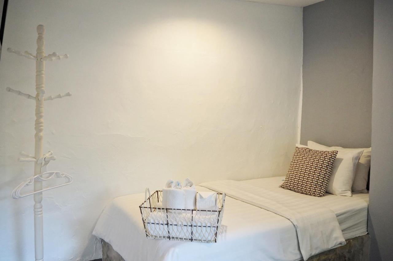 Stay With Me Guest House Chiang Mai Dış mekan fotoğraf