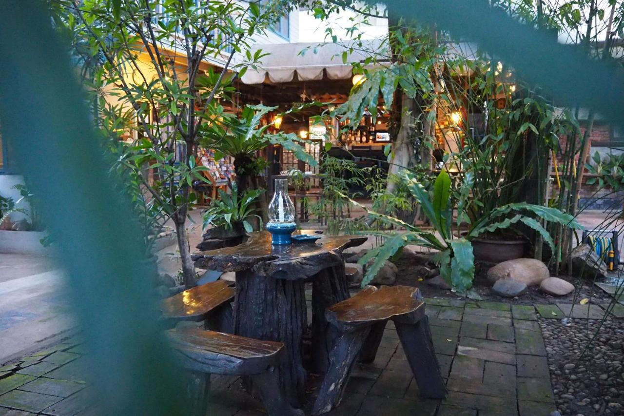 Stay With Me Guest House Chiang Mai Dış mekan fotoğraf